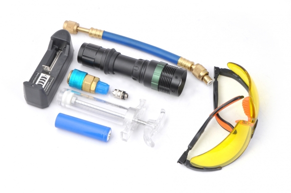 A/C system UV leak detection tool set